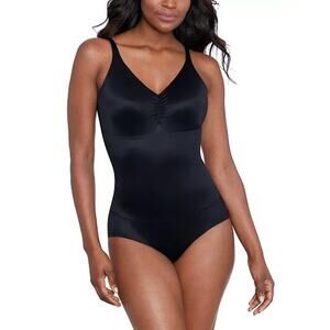 Miraclesuit Women's Firm Control Wireless Bodybriefer, Black, Size S 0153